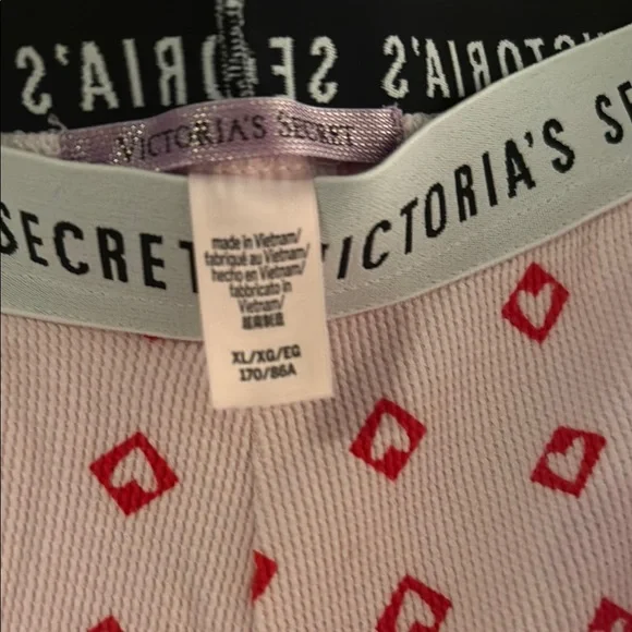 Victoria's Secret Pink and Red Heart Pajama Bottoms - Picture 2 of 2